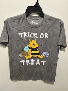 Winnie the Pooh "Trick or Treat" Halloween tee for juniors/women in size XS - Picture 1 of 8
