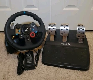 Logitech G29 Driving Force Racing Wheel und Bodenpedale für PS5, PS4, PC, Mac - Bild 1 von 7