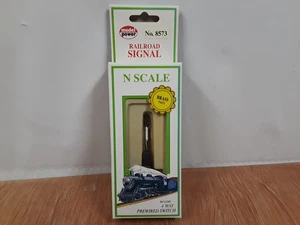 Model Power N 3 Light Block Signal With Prewired 4 Way Switch #8573 - Picture 1 of 10