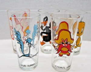 5 Vintage 1973 Pepsi Warner Bros Loony Tunes Beverage Glasses Collector Series - Picture 1 of 11