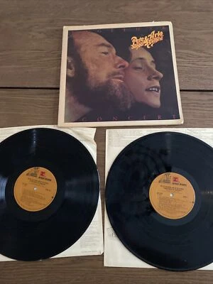 Pete Seeger & Arlo Guthrie, Together…, Vinyl Double LP, Vintage 1975, 2R 2214 - Image 1 of 4
