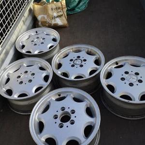 Mercedes Alufelgen - Bild 1 von 6