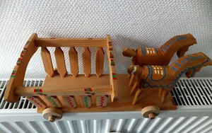 Holzspielzeug Pferdegespann auf dem Dachboden gefunden - Bild 1 von 9