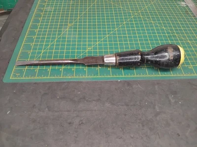 Footprint cabinet makers screwdriver 350mmL  (185mm x 11.5mm blade)  HX05W20057 - Image 1 of 4