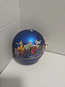 2009 Disney’s Animal Kingdom Ornament. DAMAGED SEE PICTURES  - Picture 1 of 3