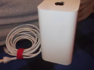Apple AirPort Extreme 3 Port Base Station Wireless AC Router Model A1521 - Photo 1/12