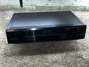 Videoregistratore SONY modello SLV-778HF in buone condizioni 03447 - Foto 1 di 13