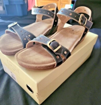 L'Artiste by Spring Step Women's Technic Black Leather Ankle Strap Sandals 8.5 - Image 1 of 3