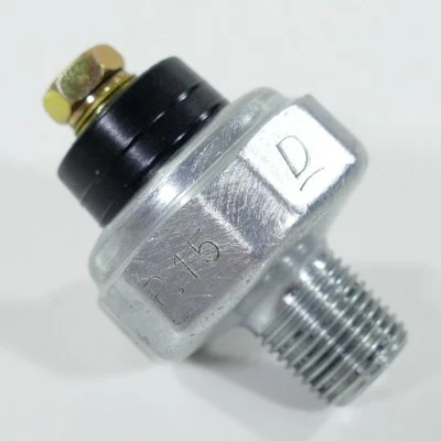 Interruptor de presión de aceite HONDA CBF600 CBF600S PC38 interruptor de presión de aceite presión de aceite solo 13107 km Foto 1 de 4