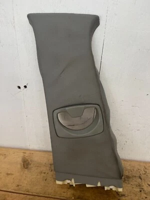 04-10 BMW E60 530i 528i 550i LADO IZQUIERDO DEL CONDUCTOR B PILAR MOLDURA PANEL GRIS 7027087 Foto 1 de 4