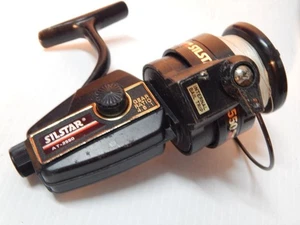 VINTAGE SILSTAR AT-2550 - BALL BEARING ANTI REVERSE BAIL TRIP FISHING REEL - Picture 1 of 6