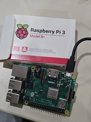 Raspberry Pi 3 B+ (Broadcom , 1,40GHz, 1GB RAM) Mini Pc, 16GB Sandisk  Netzteil - Bild 1 von 4
