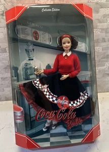 Barbie Edición Coleccionista 1999 Coca-Cola Barbie (Morena) Soda Pop Shop Nuevo En Caja Original - Imagen 1 de 9