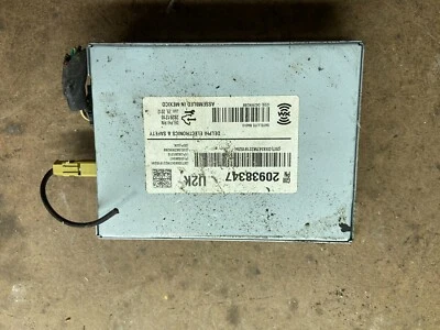 Chevrolet Silverado Traverse 2007-2013 módulo de control por satélite radio M5139 DG Foto 1 de 4