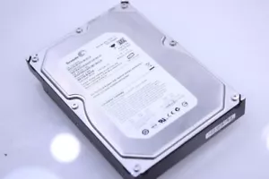 ST380815AS Seagate 80GB 7200RPM SATA 3.0 Gbps 3.5 8MB Cache Barracuda Hard Driv - Picture 1 of 1