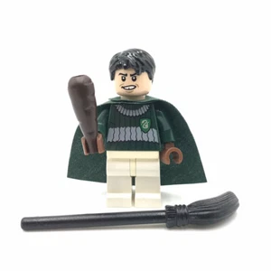 LEGO Marcus Flint Quidditch minifigure 4737 Harry Potter - Picture 1 of 5