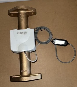 ZENNER ZSUR09CF 1-1/2"  Ultrasonic Bronze Residential Cubic Feet Water Meter - Picture 1 of 5
