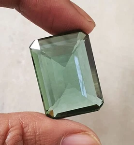 63.70 Ct Flawless Green Chrome Tourmaline Emerald Cut AAA Quality Loose Gemstone - Picture 1 of 7