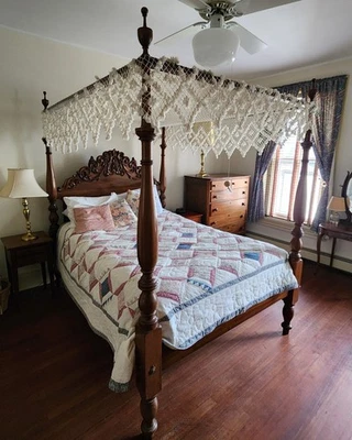 Antique Hand-Carved Mahogany Full-Size Four-Poster Canopy Bed – Victorian Rococo - Image 1 of 4