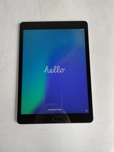 Apple iPad 9th Gen A2603 64 GB iOS 18.3.1 Space Gray Tablet - Picture 1 of 6