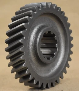 3892R1708 MERITOR EJE DE SALIDA TRASERO ENGRANAJE (CAJA DE TRANSFERENCIA T221) ***NUEVO*** - Imagen 1 de 4