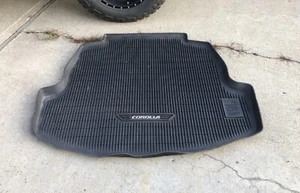 20 21 22 23 TOYOTA COROLLA SEDAN CARGO TRUNK MAT RUBBER ALL WEATHER OEM BLACK - Bild 1 von 3