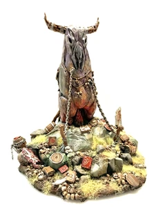 NEW!WARHAMMER FANTASY SCENERY "BEASTS OF CHAOS HERDSTONE" TERRAIN TOTEM PAINT - Picture 1 of 1