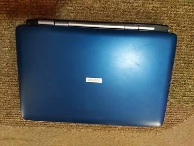 Vintage TOSHIBA Satellite P25 S5263 Notebook  - Image 1 of 4