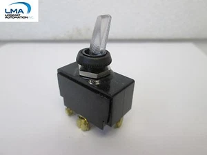 2X COLE HERSEE 54109 ON-OFF ILLUMINATED TOGGLE SWITCH 4-SCREW *** NEW - Picture 1 of 3