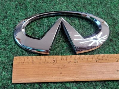 Infiniti M35 M45 2006 2007 2008 maletero trasero cromo emblema insignia 84890 Eh100 2M1 Foto 1 de 4