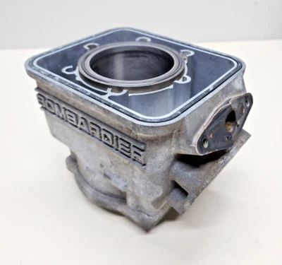 97-00 Ski-Doo Formula Summit Deluxe DLX LC Z MXZ 500 583 Cylinder Jug 420923617 - Image 1 of 4