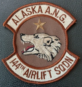 Alaska Air National Guard 144th Airlift Squadron Patch (176th Wing) USAF Sottomesso - Foto 1 di 3