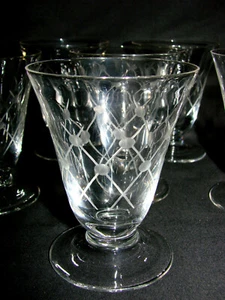 Altes Art Deco Glas x 8 - Wasser Wein Traube Alkohol - (Nr. 72) - Antik Französisch - Bild 1 von 10