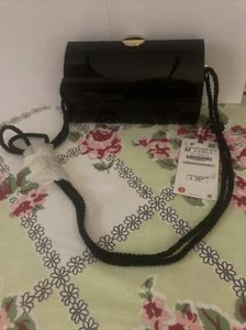 ZARA Black Lucite Clam Shell Clutch Cocktail evening Bag Purse w/some scuffs - Picture 1 of 7