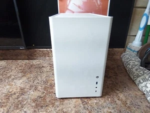 JONSBO D30 White Micro ATX Tower Computer Case - Photo 1/16