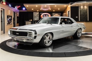 1969 Chevrolet Camaro Restomod