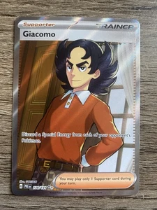 Pokemon TCG - Evoluciones Prismáticas - Entrenador de Arte Completo - Giacomo - 138/131 Casi Nuevo - Imagen 1 de 2