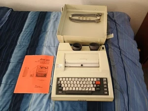 70er Jahre Texas Instruments Silent 700 Datenterminal Modell 745 tragbar mit Handbuch - Bild 1 von 4
