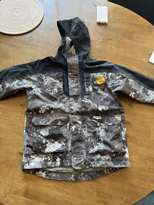 Youth Size (8-10) Bass Pro Shops Hooded Windbreaker Rain Jacket Camo & Black - Picture 1 of 3