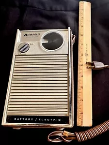 Vintage Midland International Portable Radio Model 10-318 Working EUC! - Picture 1 of 11
