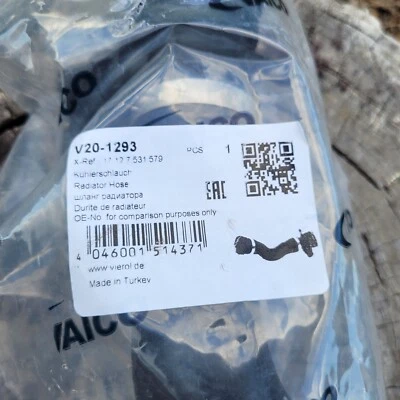 HECHO EN PAVO 🇹🇷 VAICO V20-1293 Manguera de radiador refrigerante superior BMW 17127531579 Foto 1 de 4