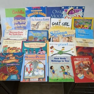 Lot of 20 Children Fiction PICTURE KIDS BOOKS  *RANDOM MIX*, PAPERBACK - Imagen 1 de 9