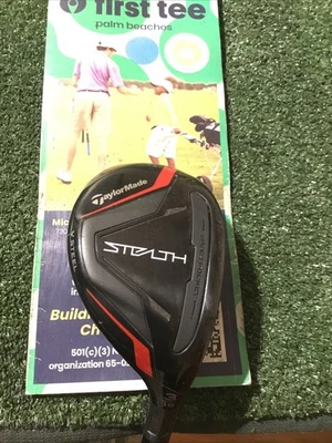 TaylorMade Stealth Rescue 19* 3 Hybrid Regular Fujikura Ventus 6-R Red Graphite - Image 1 of 4