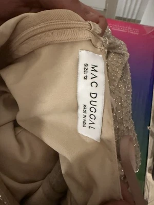 Vestido Mac Duggal 11121 Floral Embellecido Ilusión Manga Larga Línea A Talla 12 Foto 1 de 4