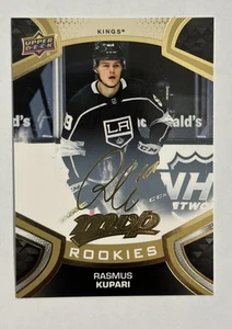 Rasmus Kupari 2021-22 Upper Deck MVP Rookie RC Gold Script #247 LA Kings - Bild 1 von 2