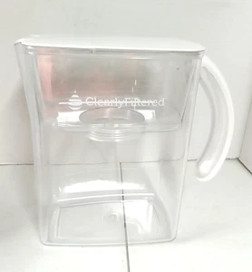 Jarra con filtro de agua limpia claramente filtrada  - Imagen 1 de 6