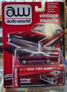 Auto World Vintage Muscle R4 Version A No.5 1966 Mercury Comet Cyclone GT Chase - Picture 1 of 3