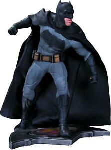 DC Comics Batman V Superman:Dawn Of Justice ben Affleck the Dark Knight statue