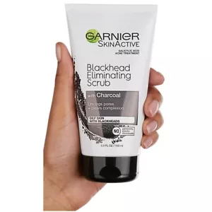 Garnier SkinActive Charcoal Blackhead Acne Treatment Scrub, 5 OZ / 150 ML NEW - Picture 1 of 3