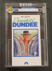 Rare 1991 CROCODILE DUNDEE-PAUL HOGAN-Unopened-Sealed VHS-Box 8.5 Seal 7.5 IGS - Picture 1 of 8